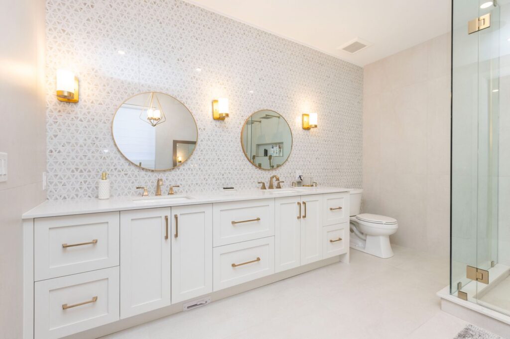 Normandy Contemporary custom home by Zed Developments, Ottawa